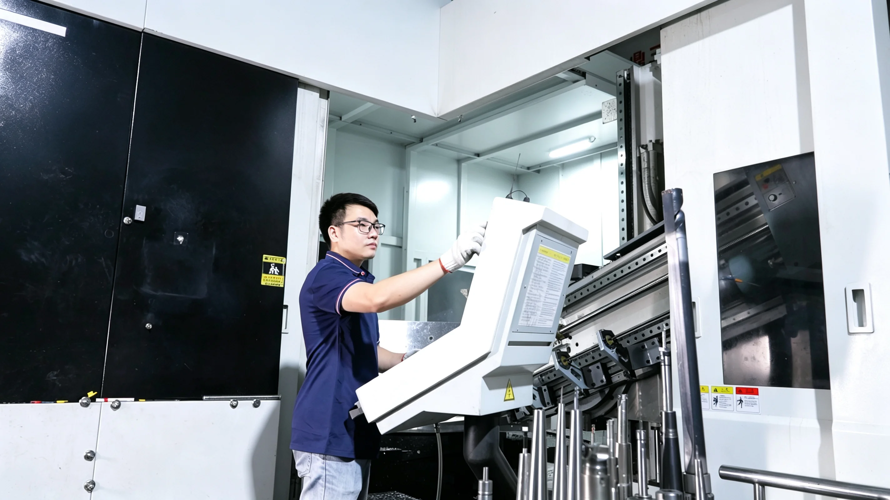 CNC-machining-area